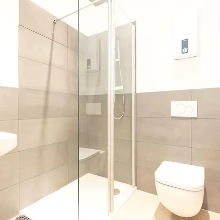 New York - Chillinghouse # 4, 3 Min. Vom Ice, Netflix, Garten Апартаменты *