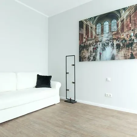 New York - Chillinghouse # 4, 3 Min. Vom Ice, Netflix, Garten Apartment Siegburg