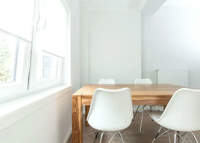 New York · Chillinghouse # 4, 3 Min. Vom Ice, Netflix, Garten